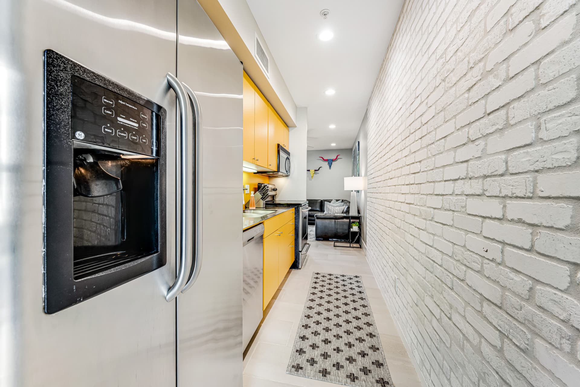 Blue Cactus Getaway - Image 11