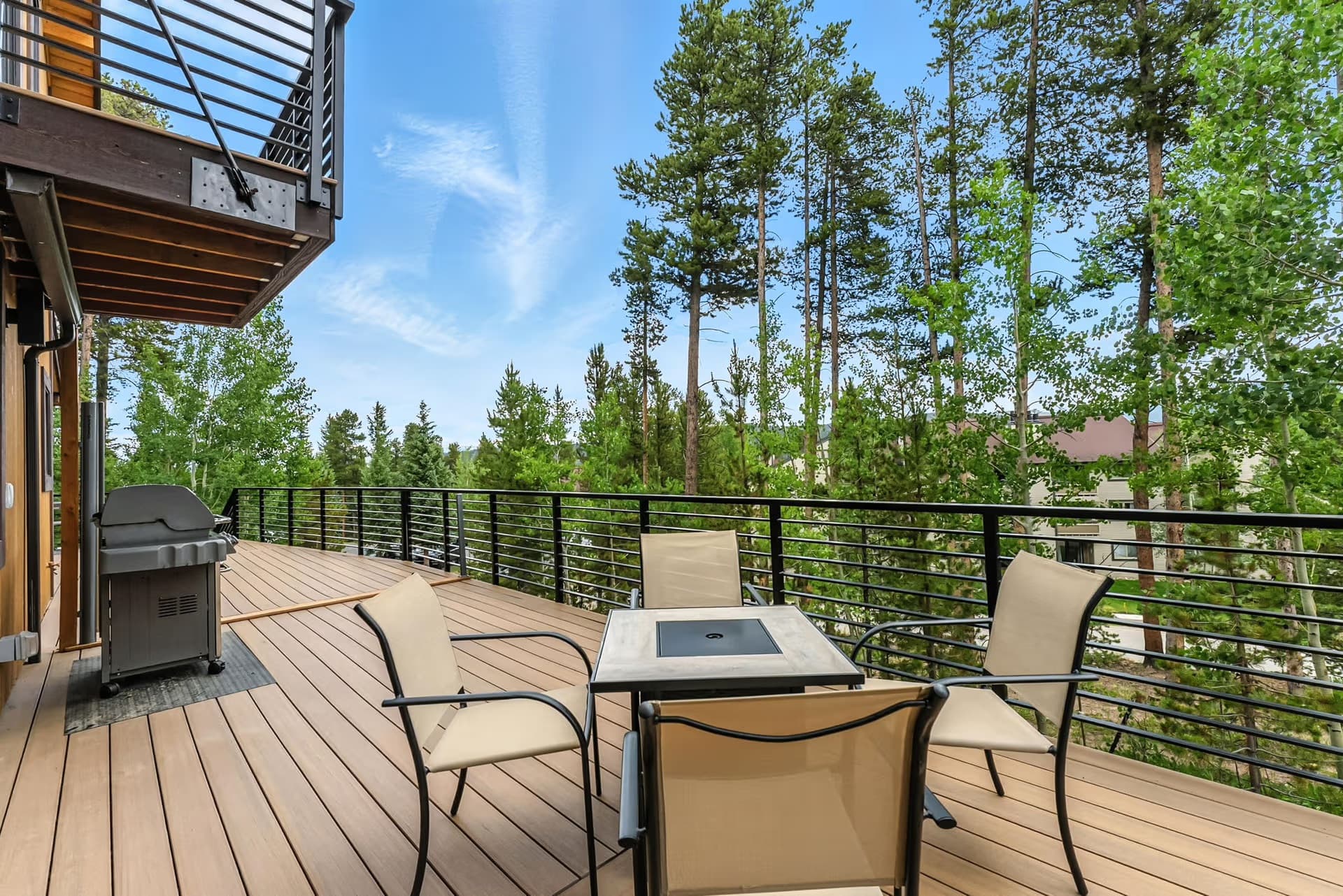 Snowbound Refuge - Image 40