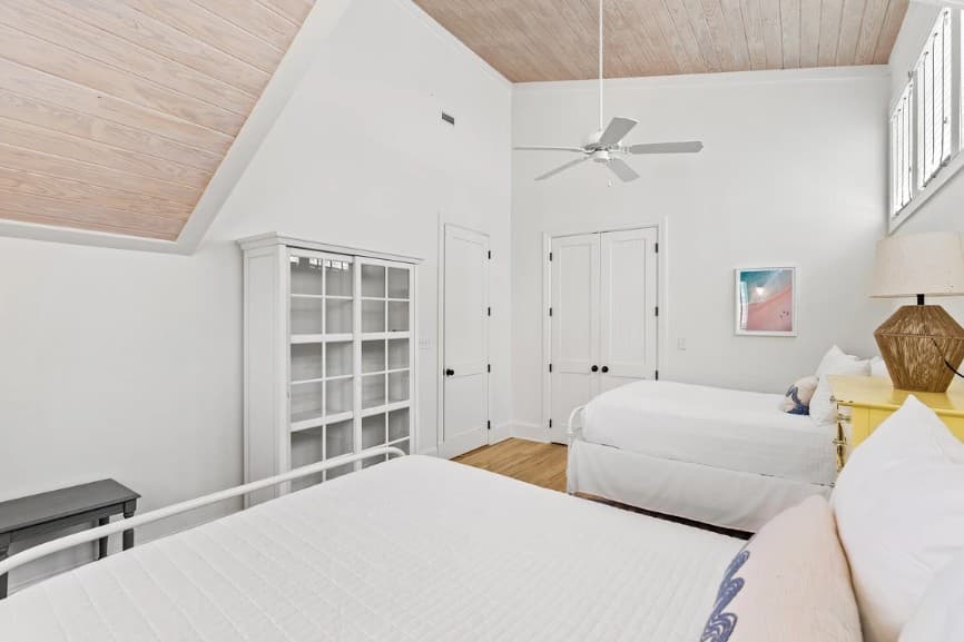 Parker House - Image 35