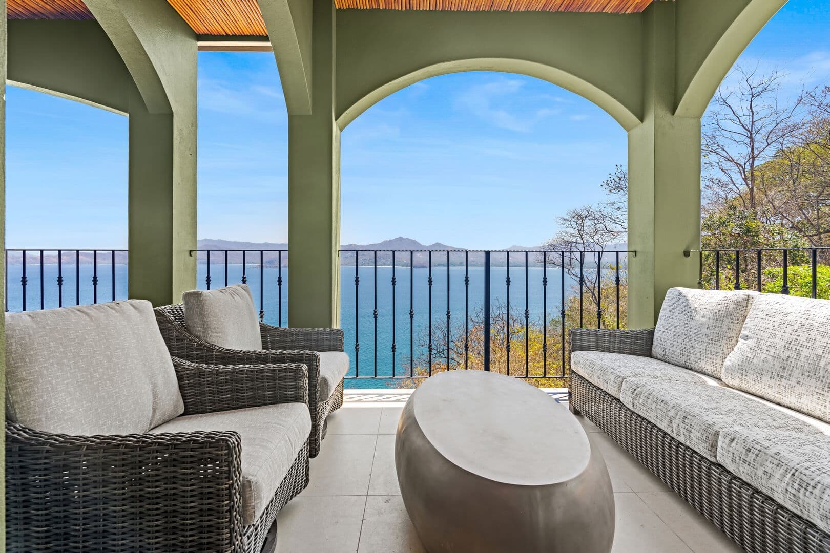 Splendor Premium Duo - Image 62