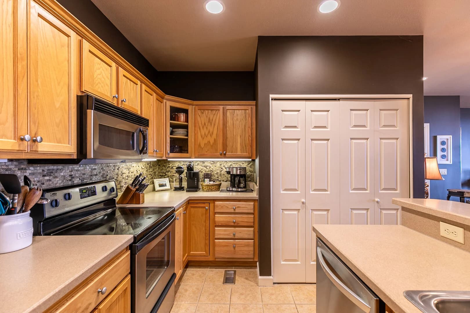 Sugar Shack - Image 17