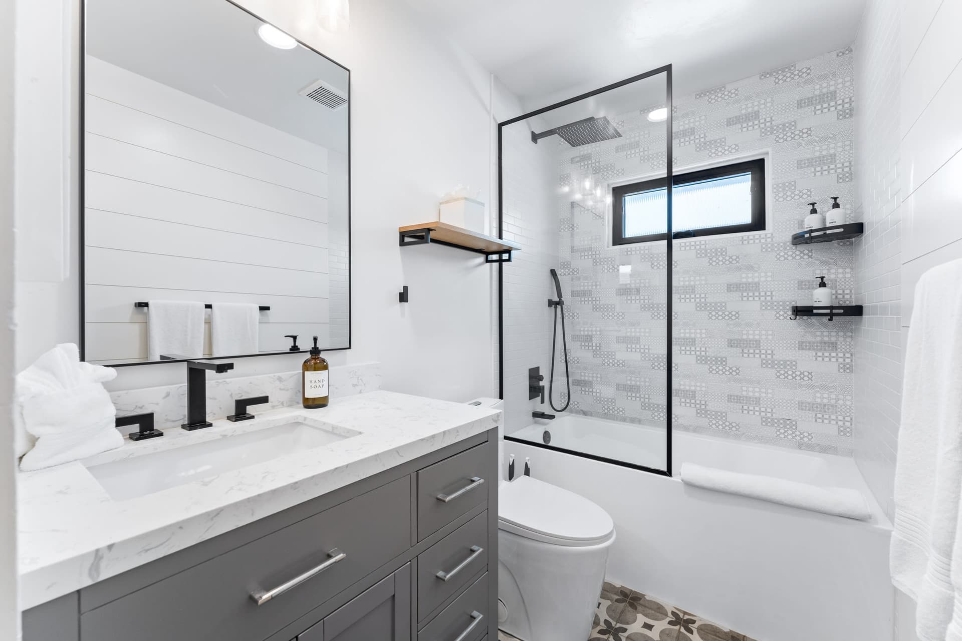 Mission Beach Suites - Image 64