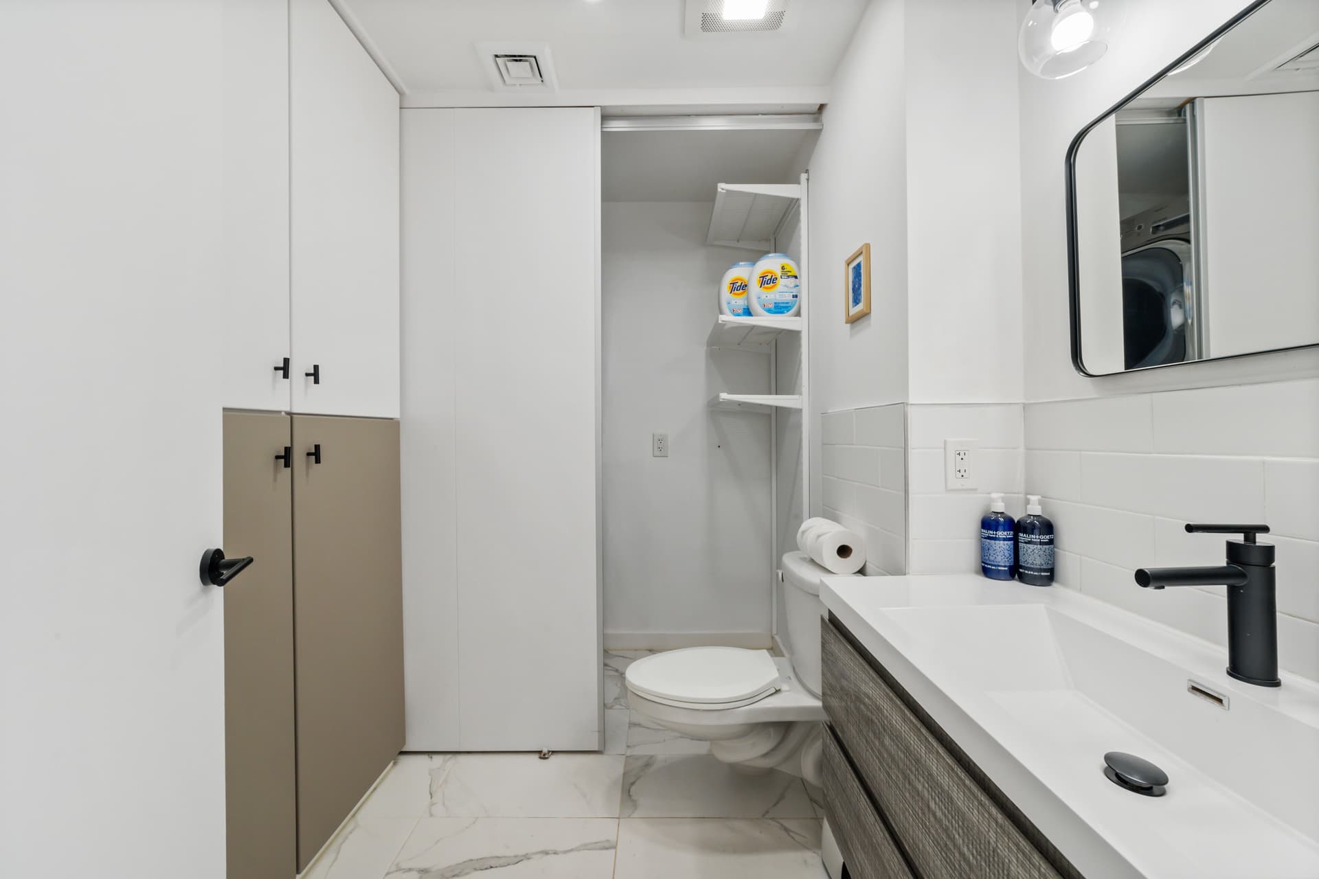 Still Ex Residence - Image 32