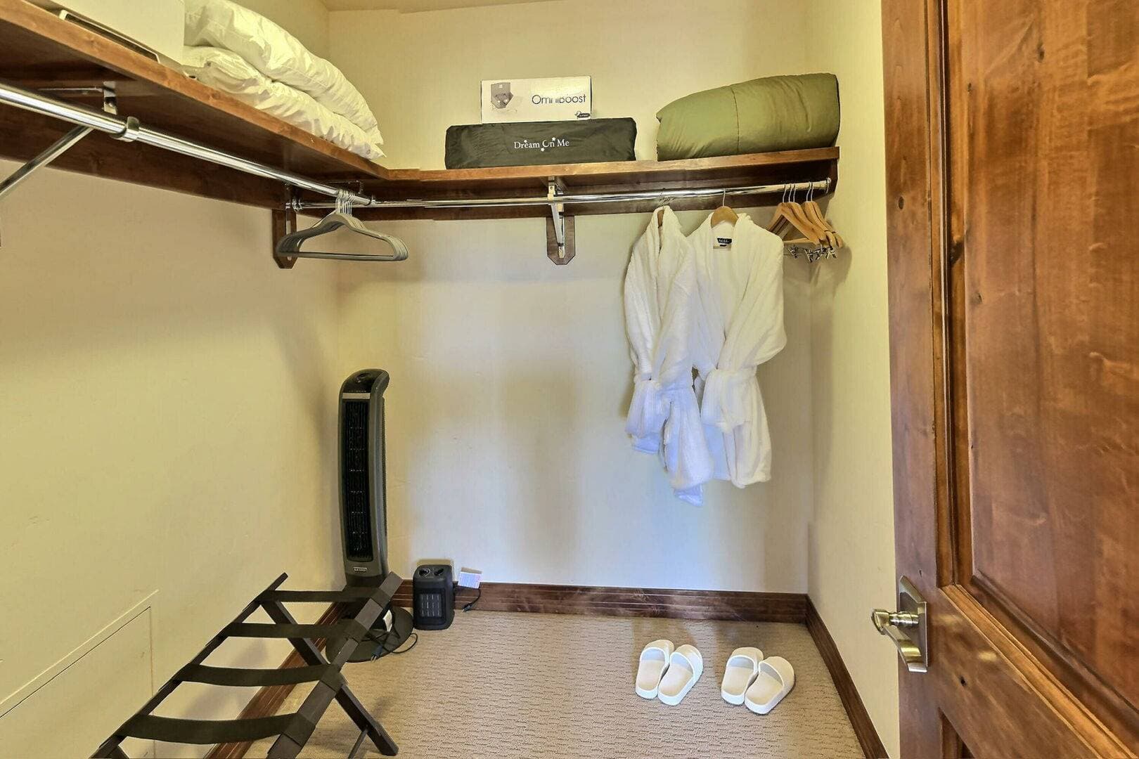 Seasons #607 - Image 42