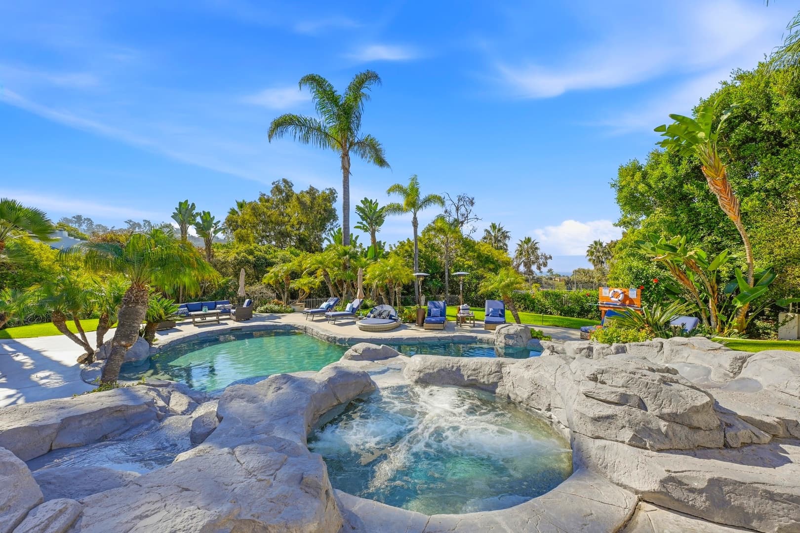La Jolla Lifestyle - Image 75