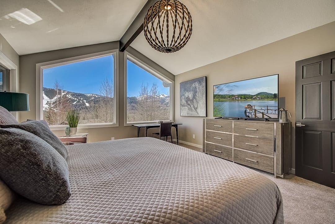 Nansen Court - Image 20