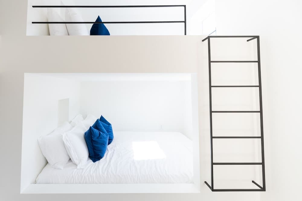 Nash Chic Home - Image 17