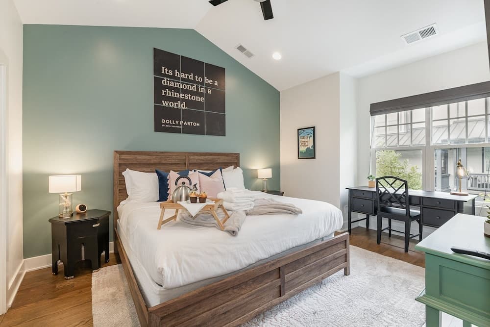 Nashville Comfort - Image 3