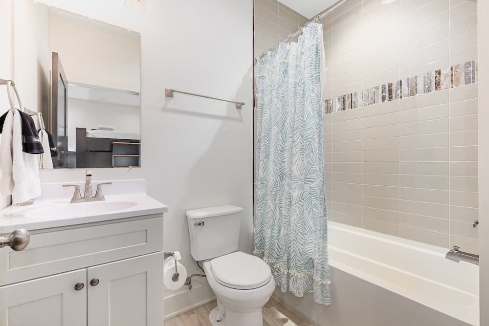 Nashville Comfort - Image 23