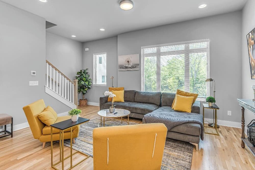 Nashville Nest - Image 2