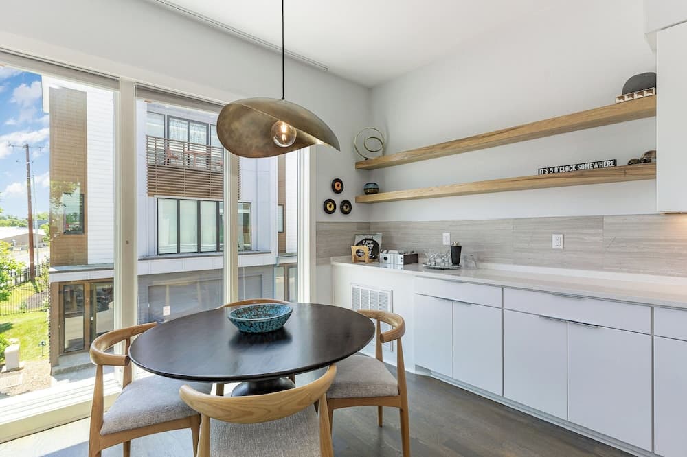 Nashville Notes - Image 9