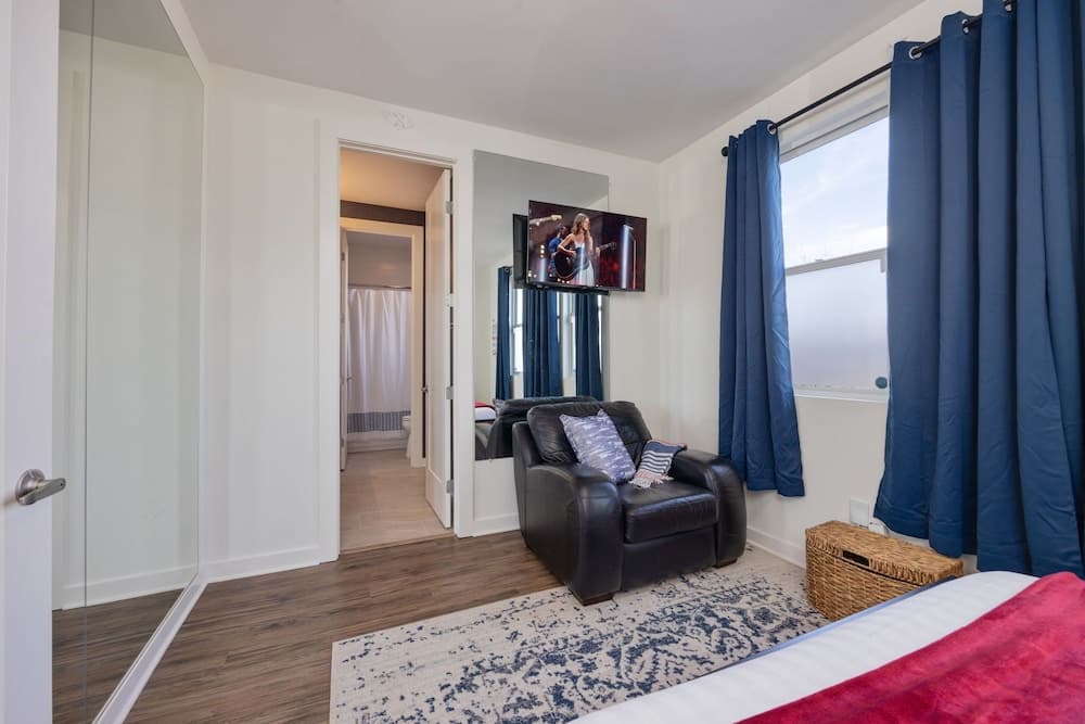 Nashville Notes - Image 30