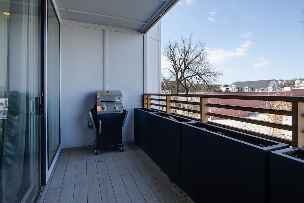 Nashville Notes - Image 36