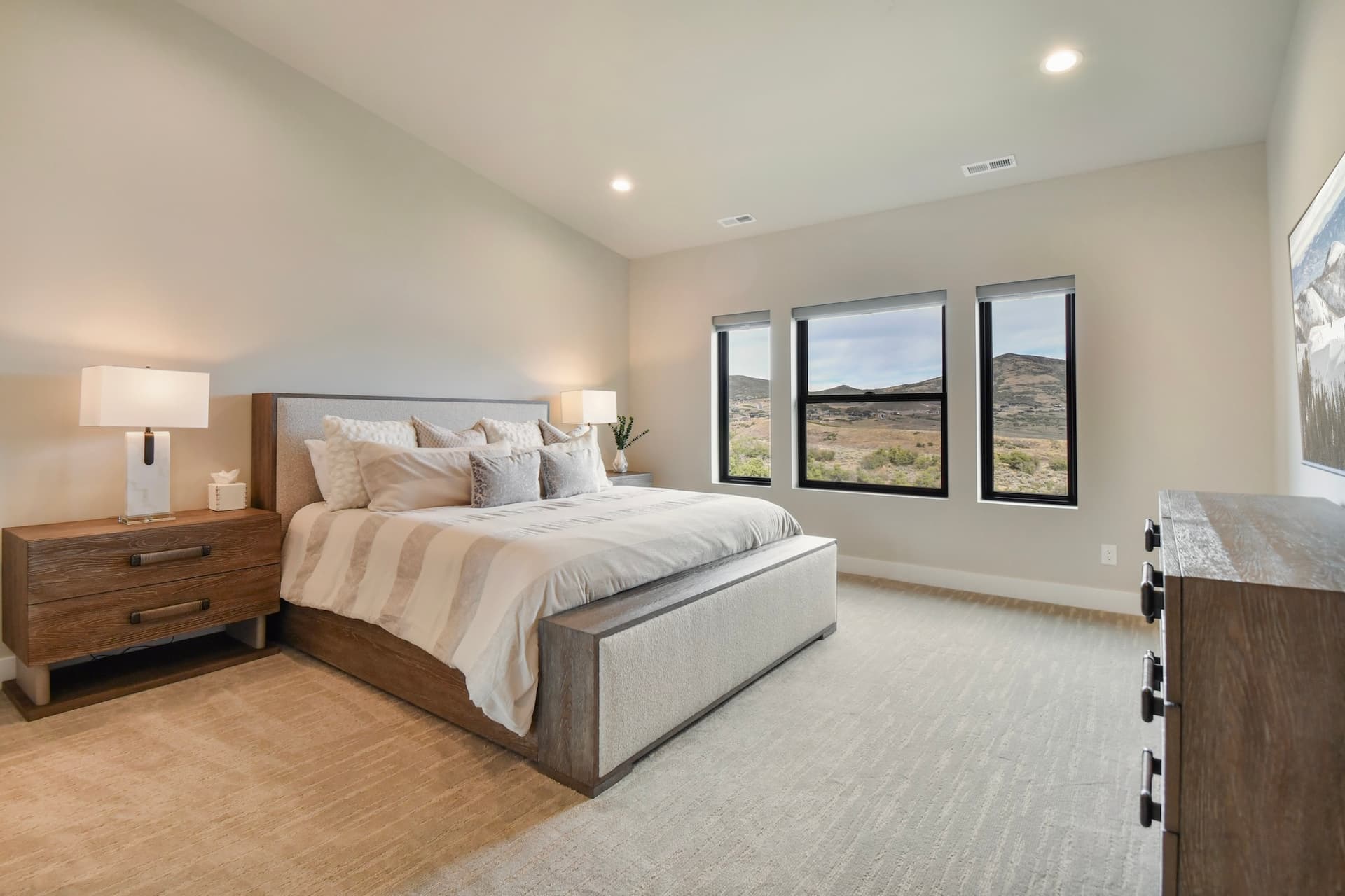 Mayflower Lakeside #942 - Image 24