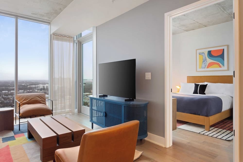 High Rise Retreat #1405 - Image 11