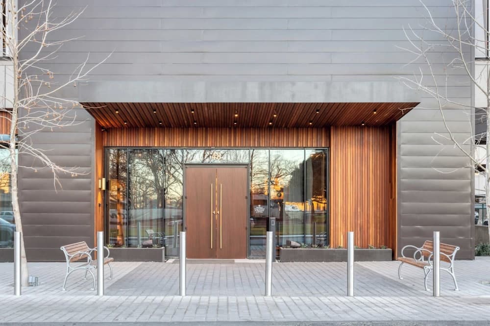 High Rise Retreat #1405 - Image 33