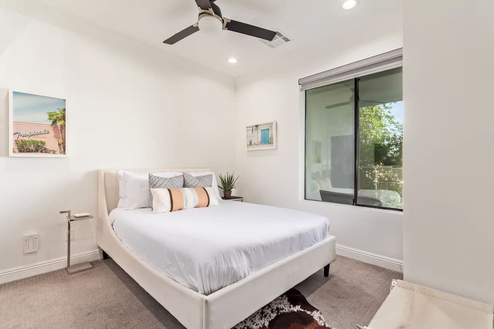 Desert Oasis - Image 20