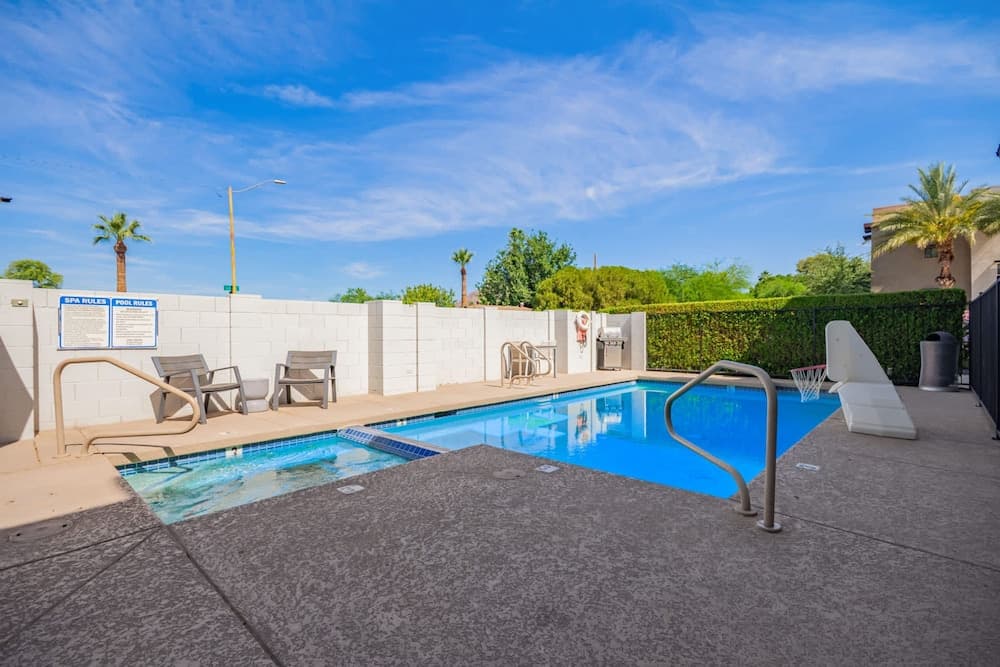 Desert Oasis - Image 36