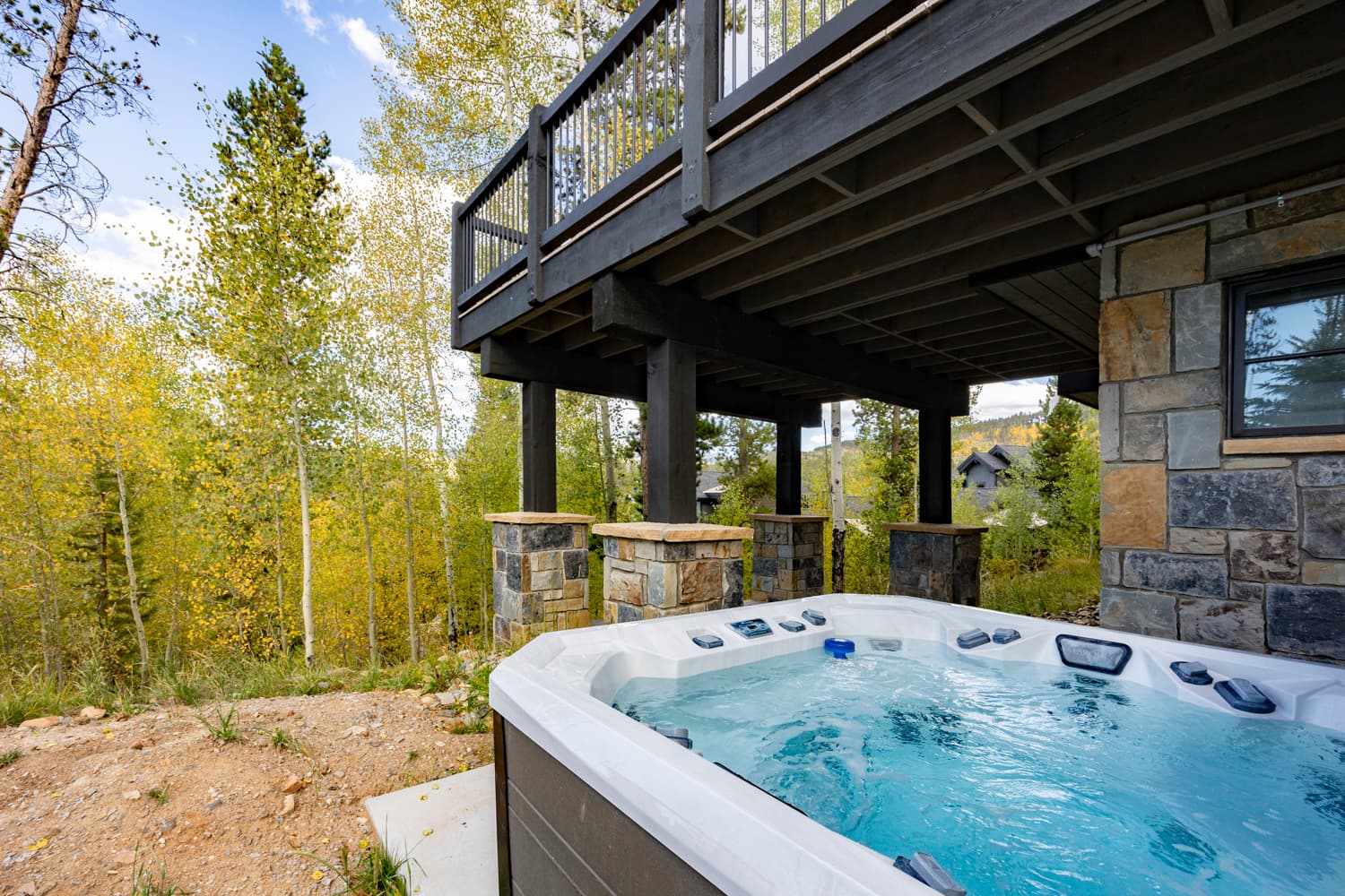 Eagle Ridge - Image 37