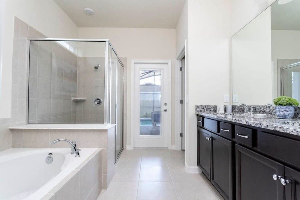 Super Cute Family Getaway - Image 20