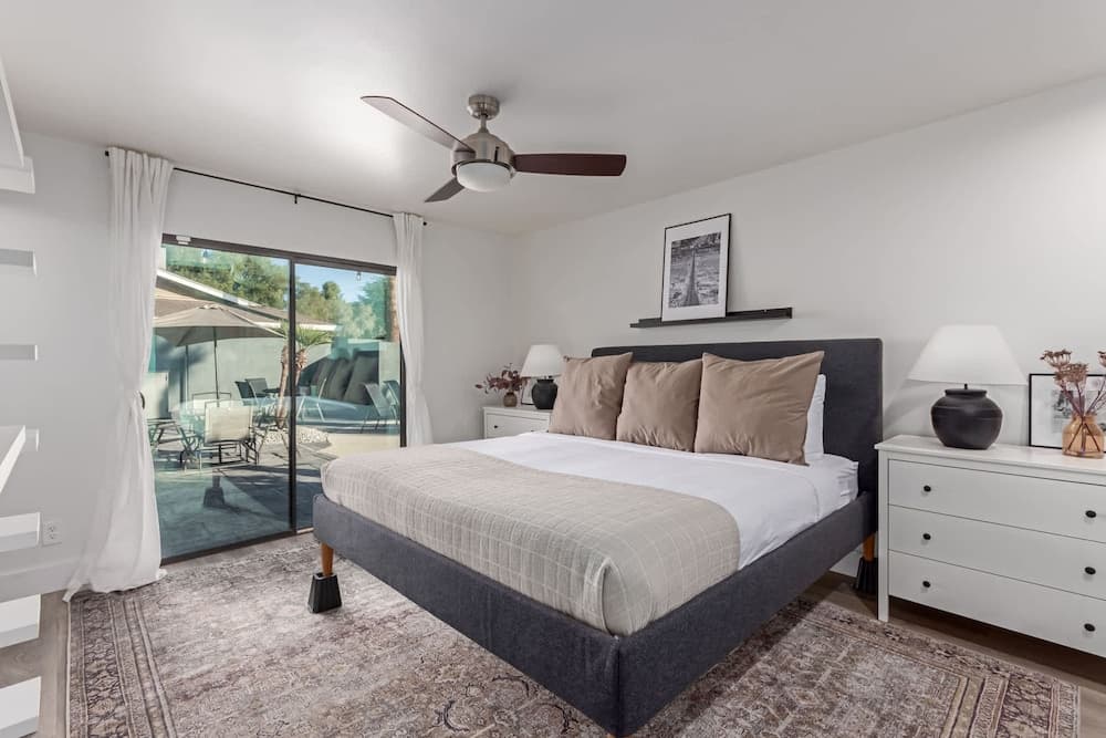 Greystone on Osborn - Image 12