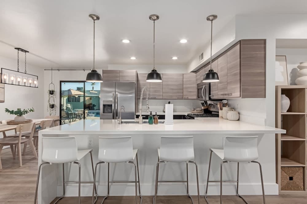 Greystone on Osborn - Image 9