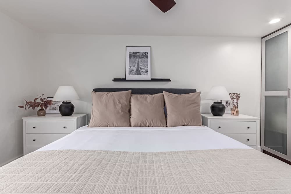 Greystone on Osborn - Image 13