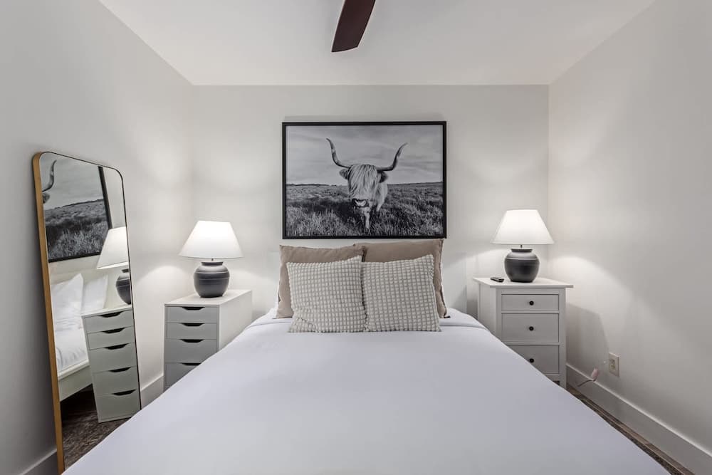 Greystone on Osborn - Image 18