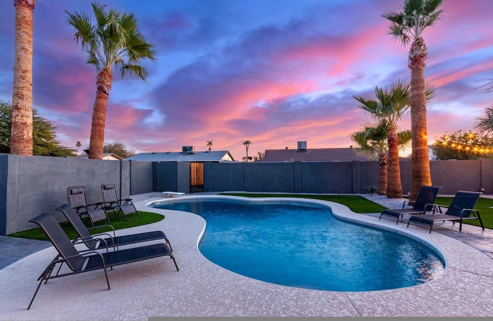 Greystone on Osborn - Image 2