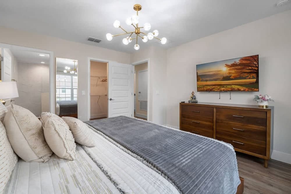 Summer Flowers Townhouse - Image 33