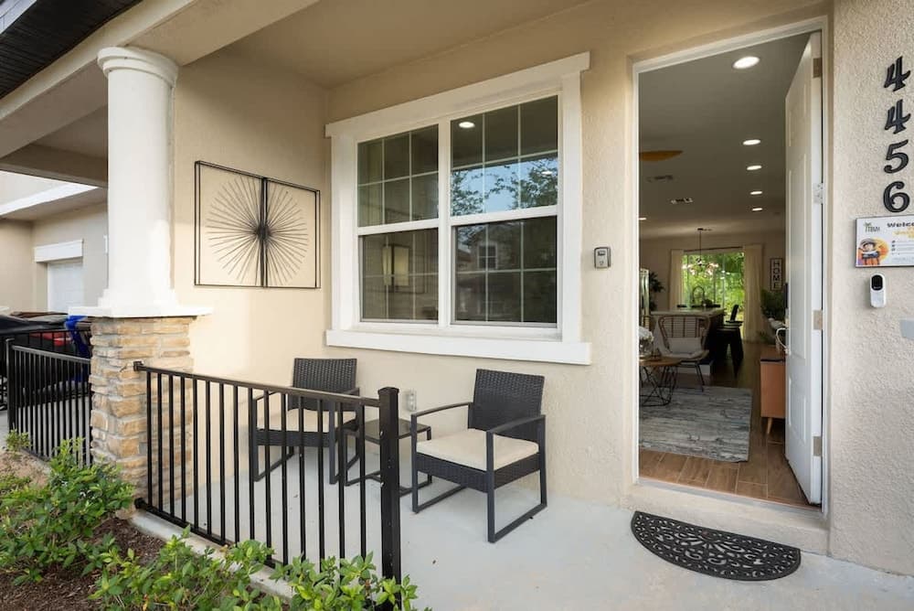 Summer Flowers Townhouse - Image 47