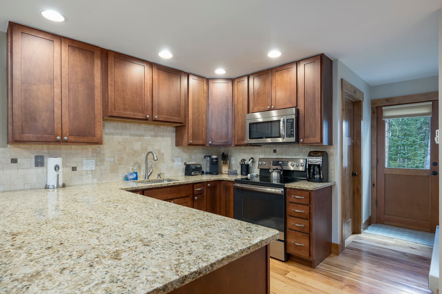 Ski Hill Ridge - Image 2