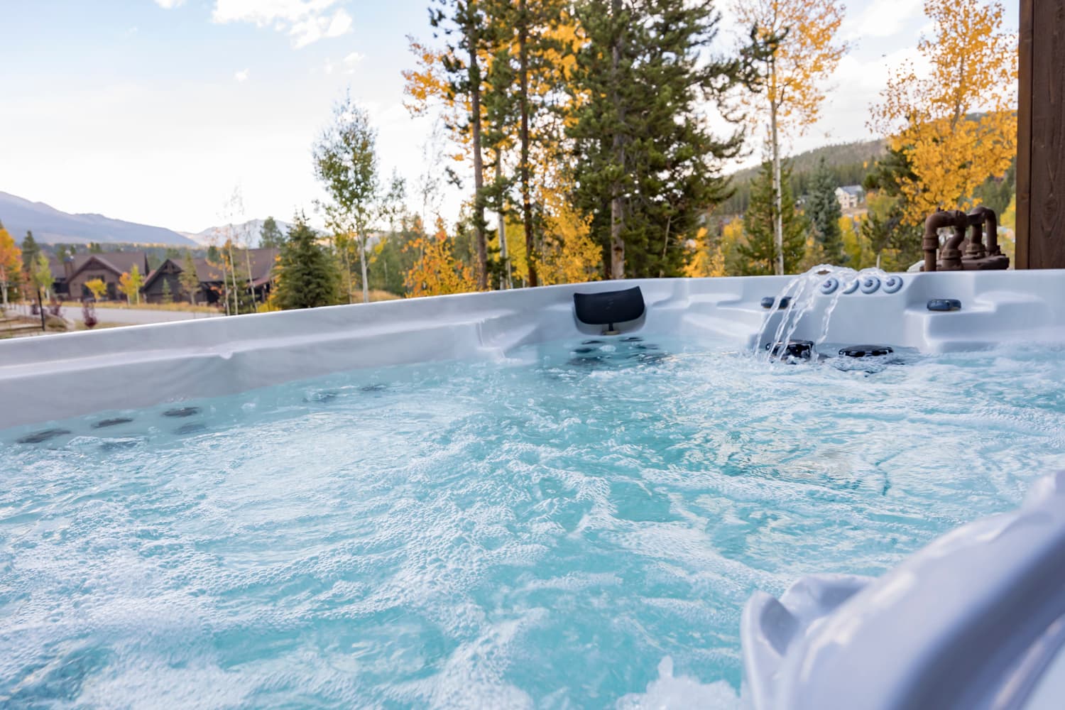 Ten Mile Vista - Image 4