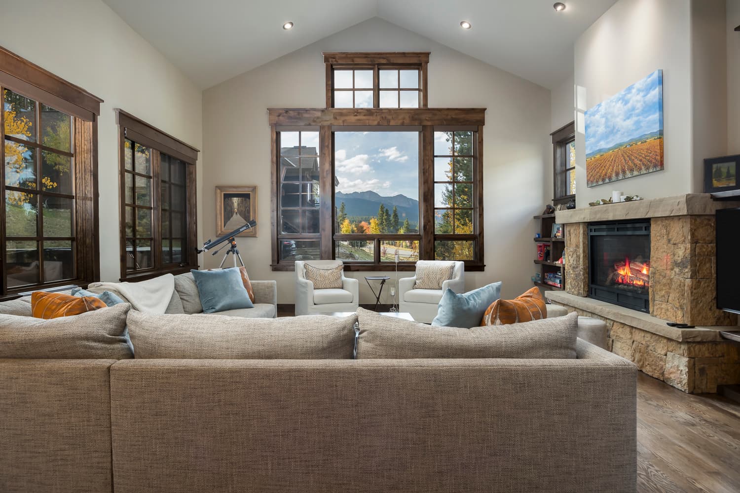 Ten Mile Vista - Image 6