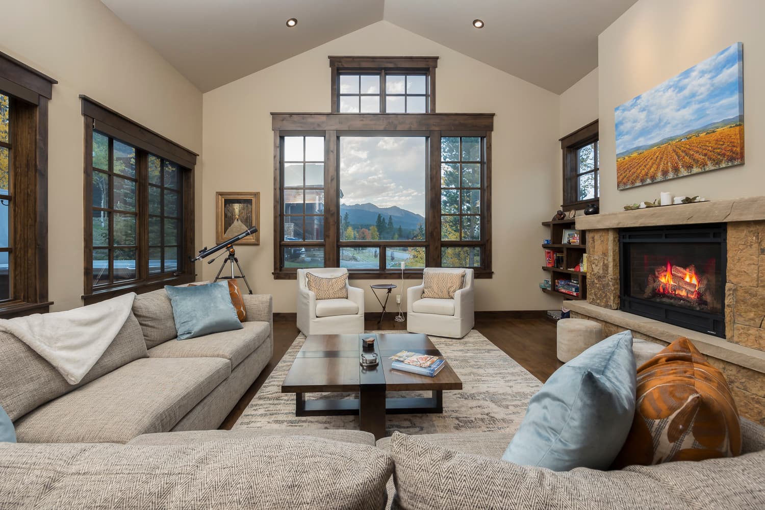 Ten Mile Vista - Image 10