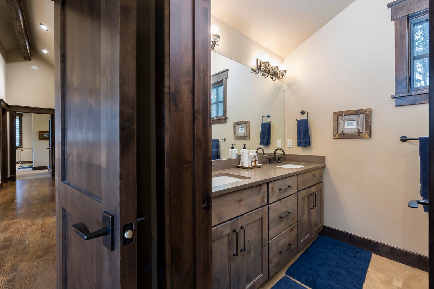 Ten Mile Vista - Image 22