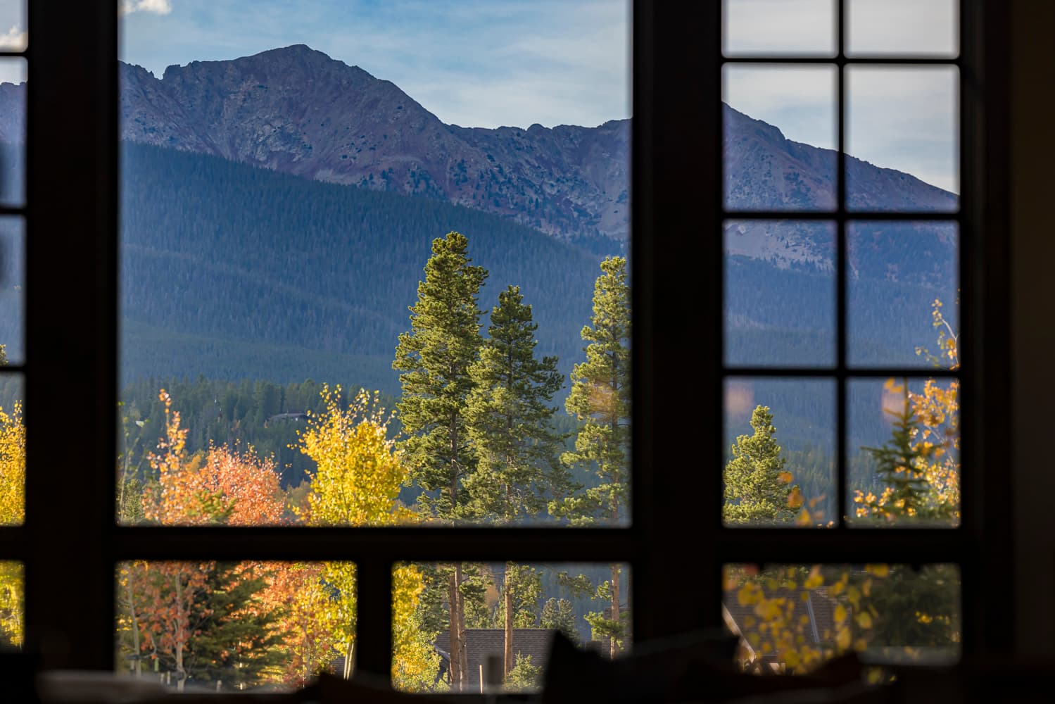 Ten Mile Vista - Image 44