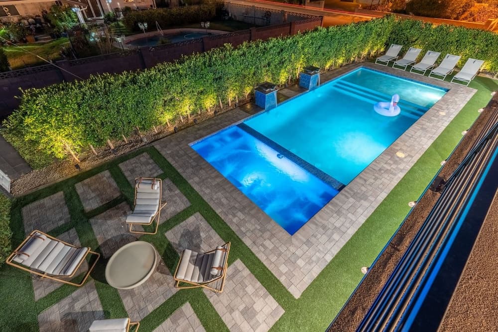 Casa Privada - Image 2