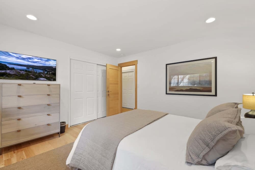 Zephyr Cove Zen - Image 19