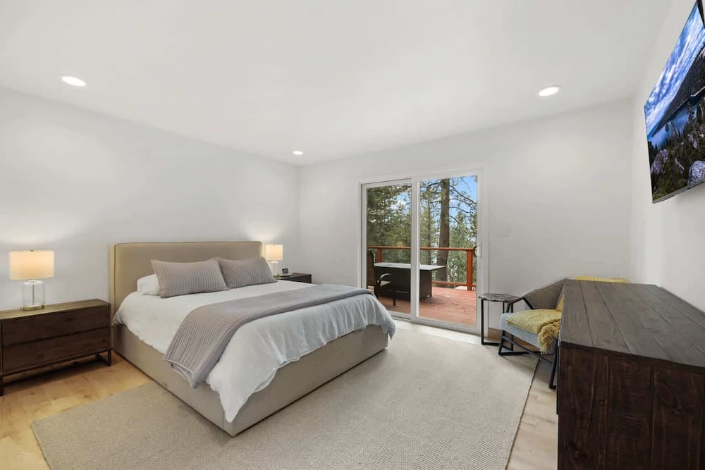 Zephyr Cove Zen - Image 24