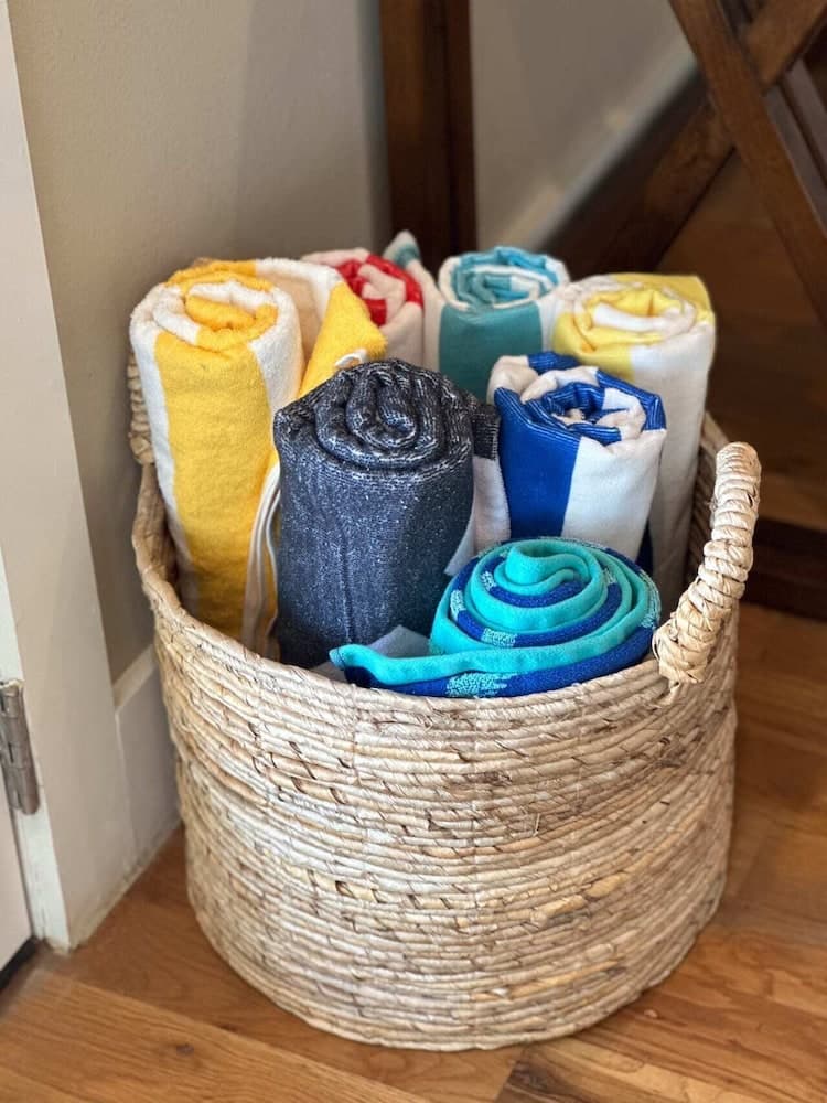 Sunny Dip & Sip Austin - Image 16