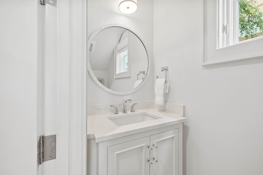 Seaside Home - Image 20