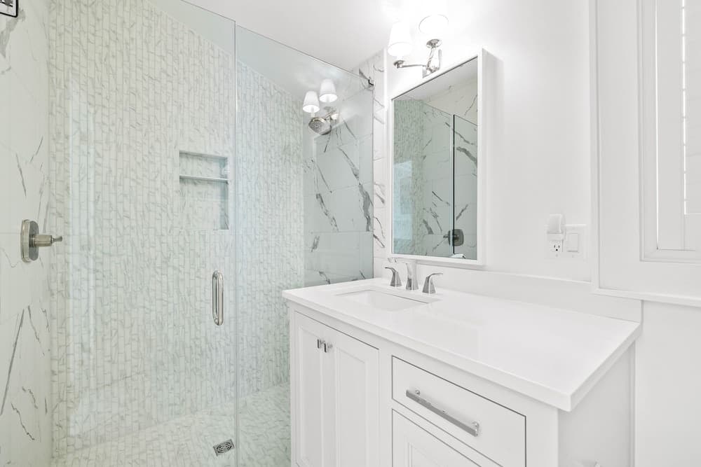 Seaside Home - Image 28