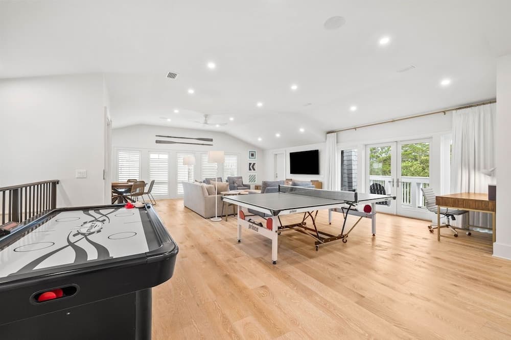 Seaside Home - Image 4