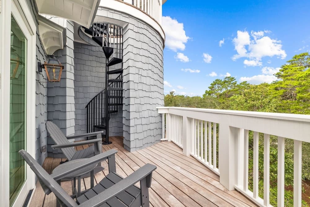 Seaside Home - Image 36