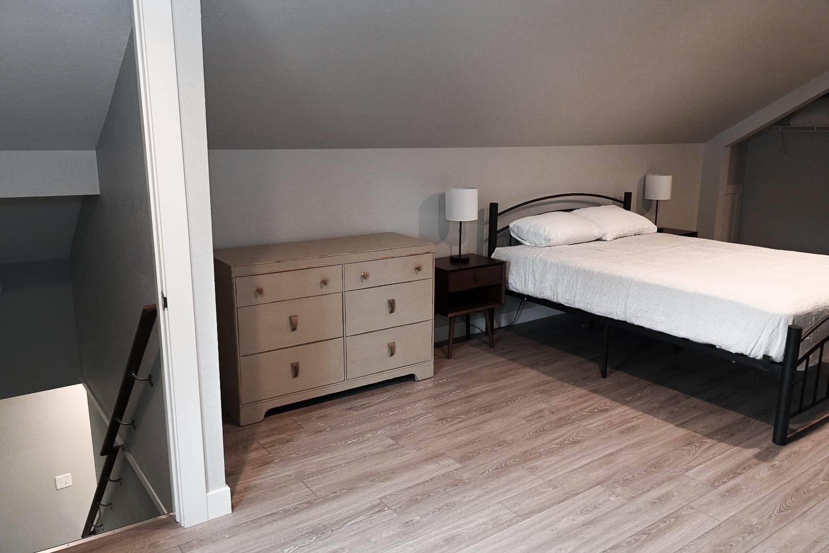 Hearthstone Haven - Image 30