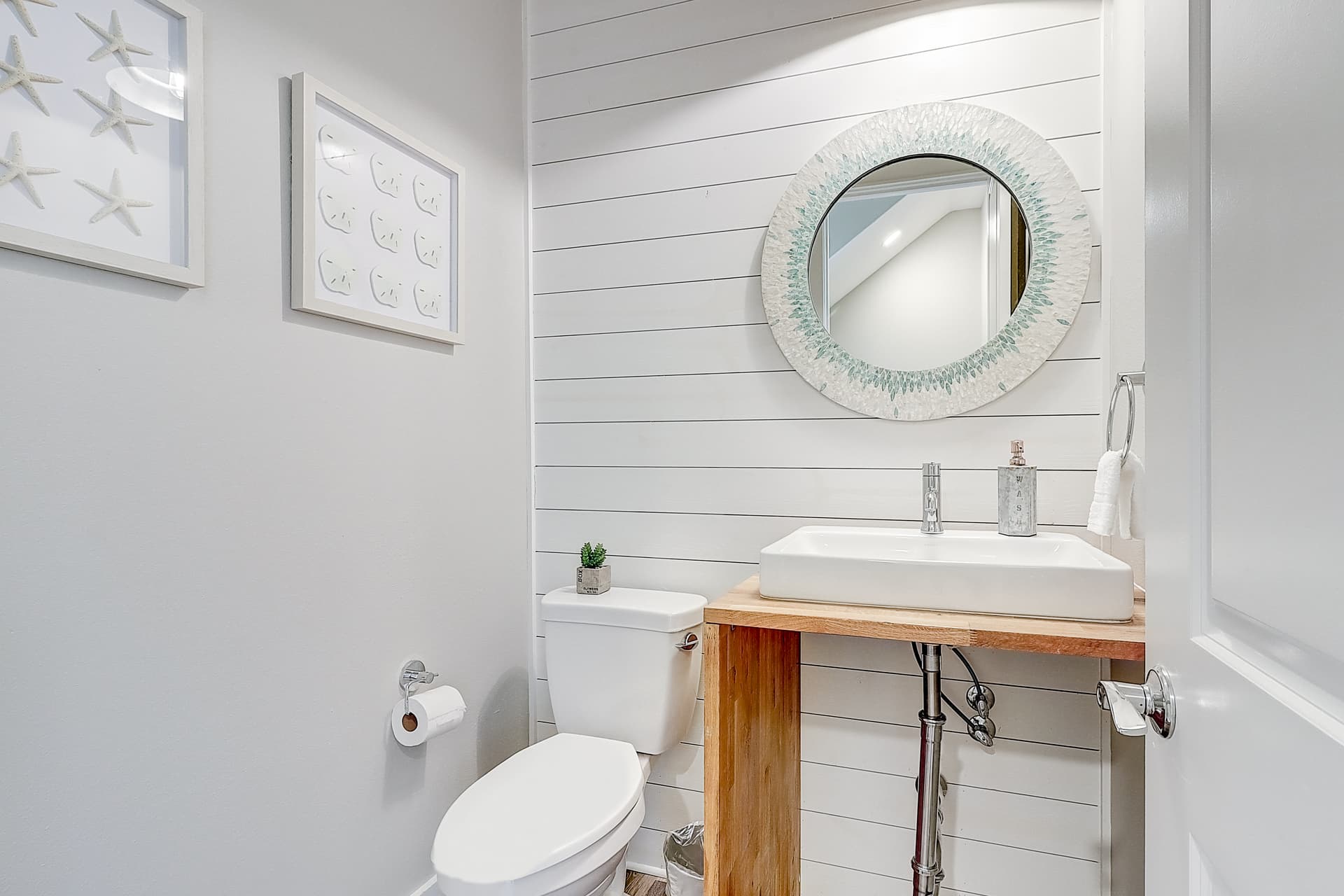 Gabby’s Retreat - Image 28