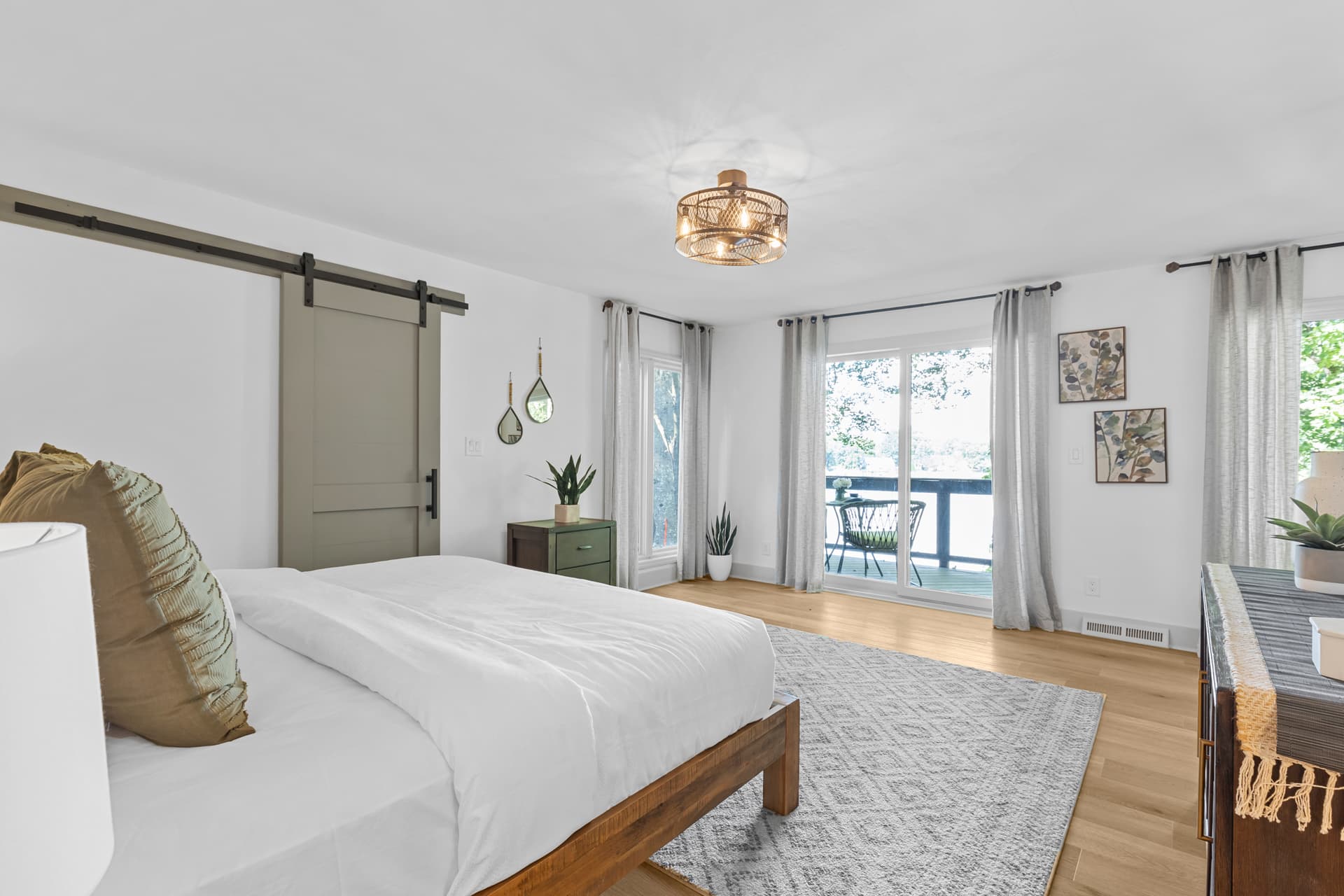 Niblick on Norman - Image 12