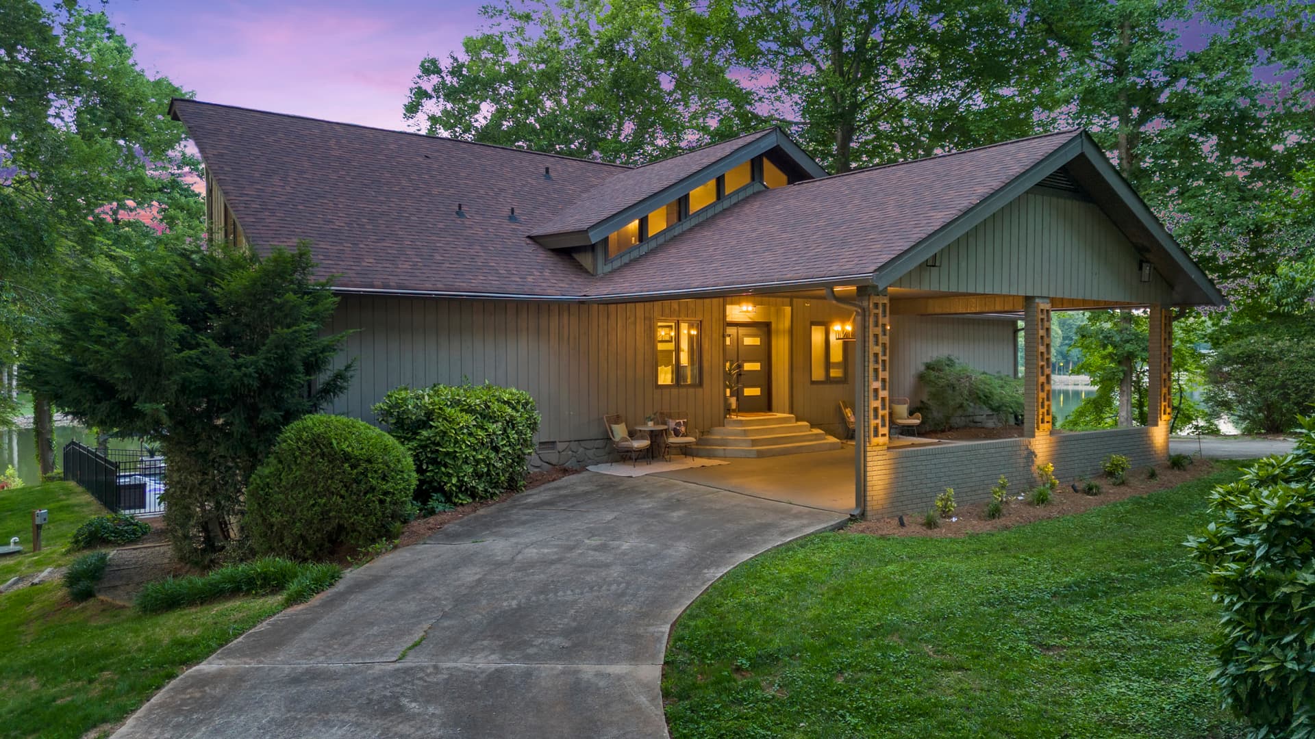 Niblick on Norman - Image 41