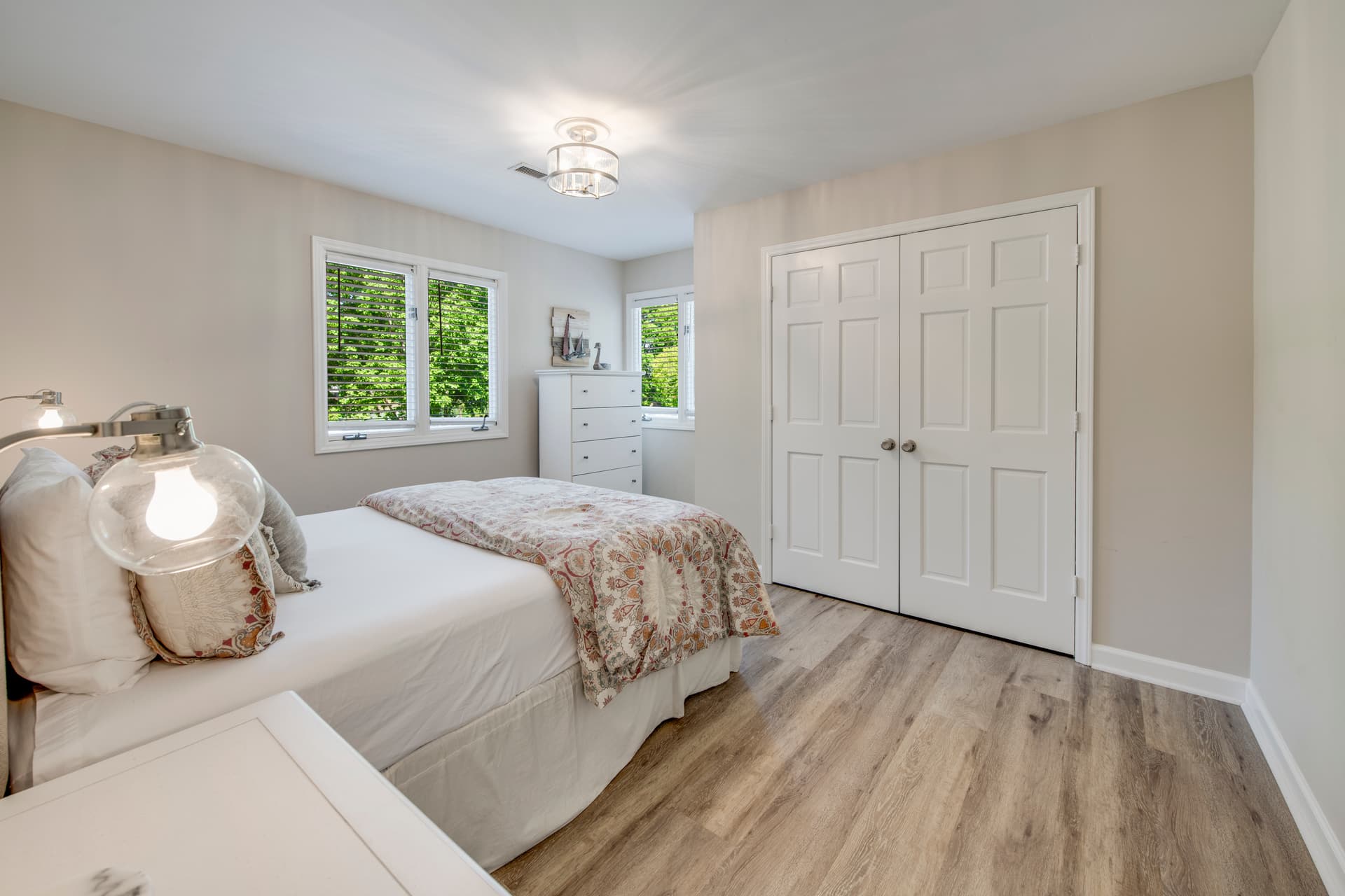 Nights on Normandy - Image 25